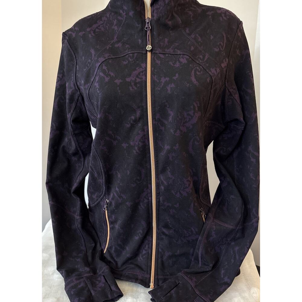 Lululemon - Forme Jacket II Deep Zinfandel, Size 12